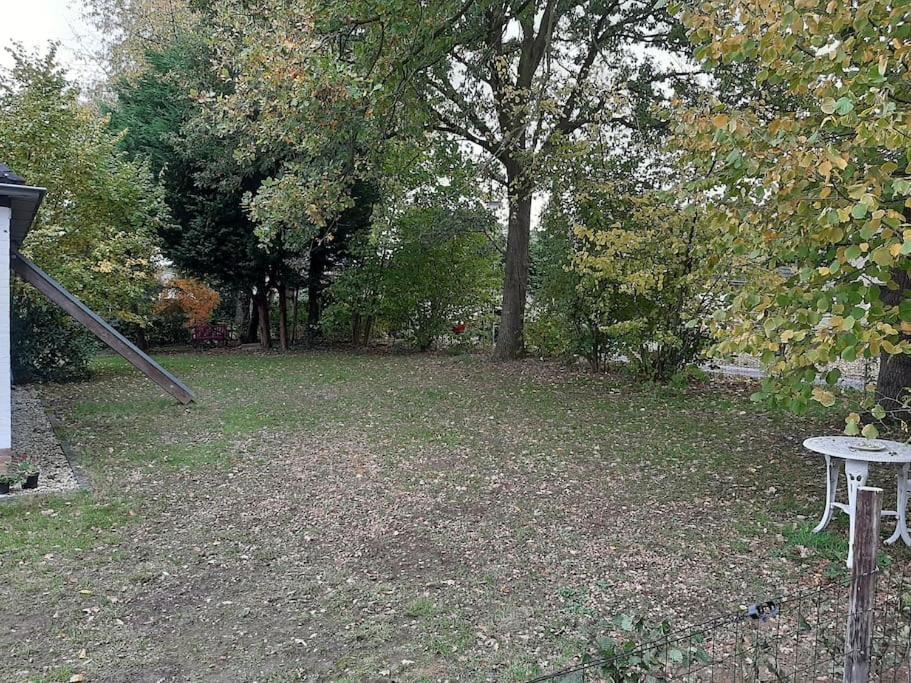 Vrijstaande Recreatievilla Met Ruime Omheinde Tuin Posterholt Ngoại thất bức ảnh